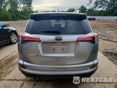 Zdjęcie 6 z 13 samochodu: 2018 TOYOTA RAV4 LE VIN:JTMZFREV0JJ192546 - miniatura