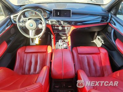 Zdjęcie 8 z 14 samochodu: 2018 BMW X5 M VIN:5YMKT6C58J0X21234 - miniatura