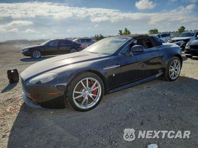 2014 ASTON MARTIN V8 VANTAGE SCFEKBBK0EGD18195 - główne zdjęcie licytacji z USA - miniatura