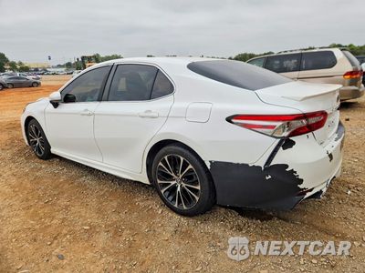 Drugie zdjęcie samochodu z przodu: 2018 TOYOTA CAMRY SE VIN:4T1B11HK2JU085785 - miniatura