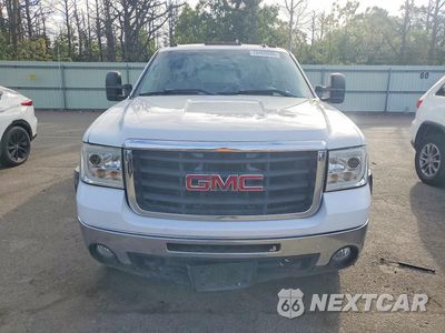 Piąte zdjęcie samochodu w środku: 2007 GMC SIERRA K2500 HEAVY DUTY VIN:1GTHK23687F526375 - miniatura