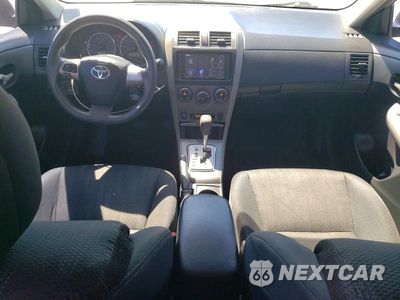 Zdjęcie 8 z 12 samochodu: 2011 TOYOTA COROLLA S VIN:2T1BU4EE3BC744869 - miniatura