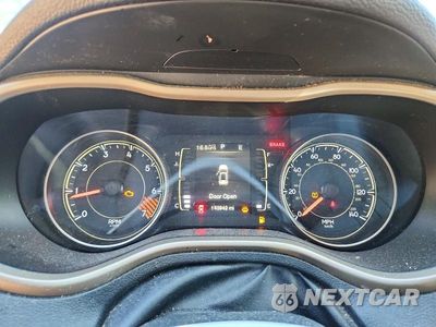 Zdjęcie 9 z 13 samochodu: 2014 JEEP CHEROKEE SPORT VIN:1C4PJLAB2EW163847 - miniatura