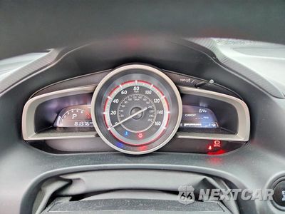 Zdjęcie 9 z 12 samochodu: 2014 MAZDA 3 SPORT VIN:JM1BM1U73E1198469 - miniatura