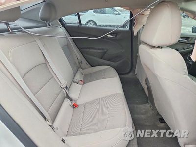 Zdjęcie 10 z 12 samochodu: 2017 CHEVROLET CRUZE LS VIN:1G1BC5SM3H7156459 - miniatura