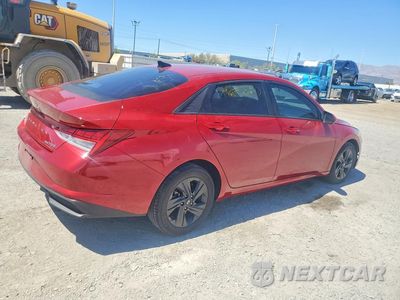 Trzecie zdjęcie samochodu z tyłu: 2022 HYUNDAI ELANTRA BLUE VIN:KMHLM4AJ1NU031480 - miniatura