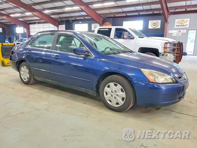 Czwarte zdjęcie samochodu z boku: 2003 HONDA ACCORD LX VIN:1HGCM56343A023278 - miniatura