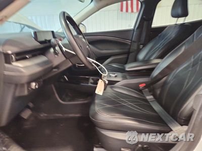 Zdjęcie 7 z 13 samochodu: 2021 FORD MUSTANG MACH-E SELECT VIN:3FMTK1RM6MMA49088 - miniatura
