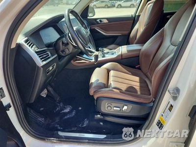 Zdjęcie 7 z 13 samochodu: 2021 BMW X7 XDRIVE40I VIN:5UXCW2C0XM9E83776 - miniatura
