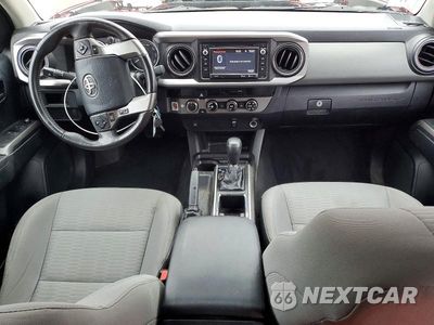 Zdjęcie 8 z 12 samochodu: 2016 TOYOTA TACOMA SR5 V6 VIN:5TFSZ5ANXGX023292 - miniatura