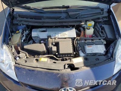 Zdjęcie 11 z 12 samochodu: 2012 TOYOTA PRIUS THREE VIN:JTDKN3DU5C1580840 - miniatura