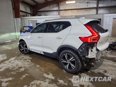 Drugie zdjęcie samochodu z przodu: 2025 VOLVO XC40 CORE VIN:YV4L12UJXS2569399 - miniatura