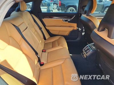 Zdjęcie 10 z 13 samochodu: 2018 VOLVO S90 T5 MOMENTUM VIN:LVY982AK2JP004385 - miniatura