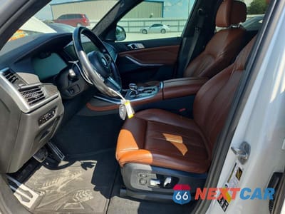 Zdjęcie 7 z 12 samochodu: 2022 BMW X7 M50I VIN:5UXCX6C0XN9M42616 - miniatura