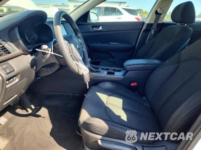 Zdjęcie 7 z 13 samochodu: 2018 KIA OPTIMA LX VIN:5XXGT4L36JG253276 - miniatura