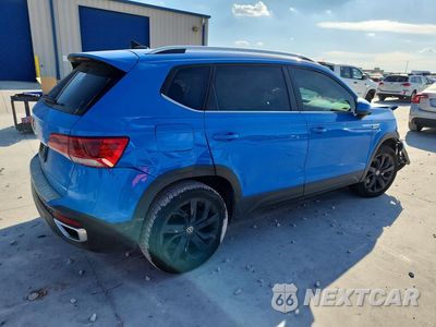 Trzecie zdjęcie samochodu z tyłu: 2022 VOLKSWAGEN TAOS SE IQ DRIVE VIN:3VVLX7B20NM083029 - miniatura