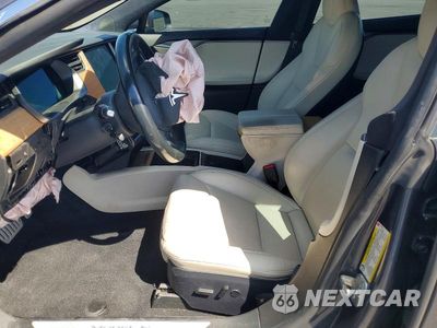 Zdjęcie 7 z 13 samochodu: 2020 TESLA MODEL S VIN:5YJSA1E45LF415098 - miniatura