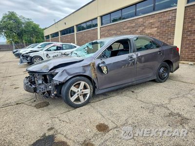 2014 TOYOTA CAMRY SE 4T1BF1FK9EU746027 - główne zdjęcie licytacji z USA - miniatura