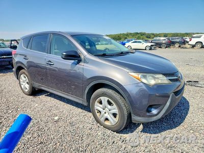 Czwarte zdjęcie samochodu z boku: 2015 TOYOTA RAV4 LE VIN:JTMBFREV6FJ046984 - miniatura