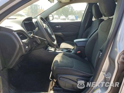 Zdjęcie 7 z 13 samochodu: 2019 JEEP CHEROKEE LATITUDE VIN:1C4PJLCB0KD144587 - miniatura
