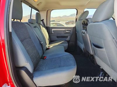 Zdjęcie 10 z 12 samochodu: 2017 RAM 1500 SLT VIN:3C6RR6LT9HG777037 - miniatura
