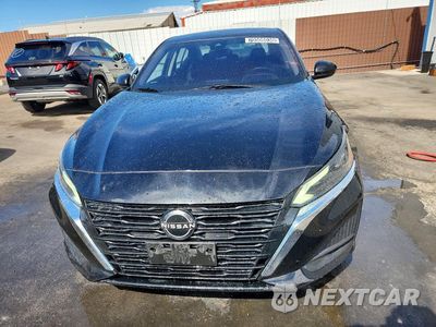 Piąte zdjęcie samochodu w środku: 2023 NISSAN ALTIMA S VIN:1N4BL4BV1PN418621 - miniatura
