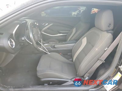 Zdjęcie 7 z 12 samochodu: 2020 CHEVROLET CAMARO LS VIN:1G1FB1RX7L0131370 - miniatura