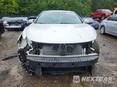 Piąte zdjęcie samochodu w środku: 2018 NISSAN ALTIMA 2.5 SV VIN:1N4AL3APXJC222527 - miniatura
