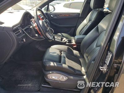 Zdjęcie 7 z 13 samochodu: 2024 PORSCHE MACAN BASE VIN:WP1AA2A50RLB19930 - miniatura