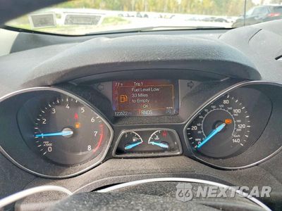 Zdjęcie 9 z 14 samochodu: 2018 FORD ESCAPE TITANIUM VIN:1FMCU9J99JUC00593 - miniatura