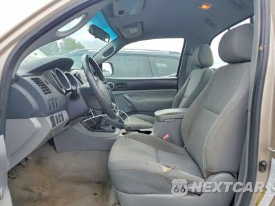 Zdjęcie 7 z 13 samochodu: 2006 TOYOTA TACOMA BASE VIN:5TEPX42N76Z238950 - miniatura