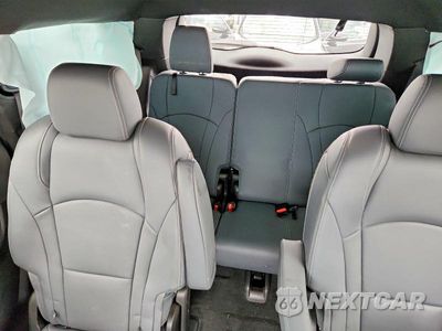 Zdjęcie 10 z 13 samochodu: 2023 BUICK ENCLAVE ESSENCE VIN:5GAEVAKW0PJ172954 - miniatura