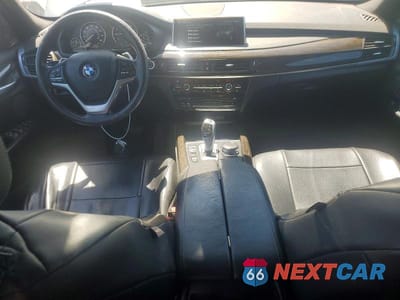 Zdjęcie 8 z 13 samochodu: 2018 BMW X5 XDR40E VIN:5UXKT0C50J0V98064 - miniatura