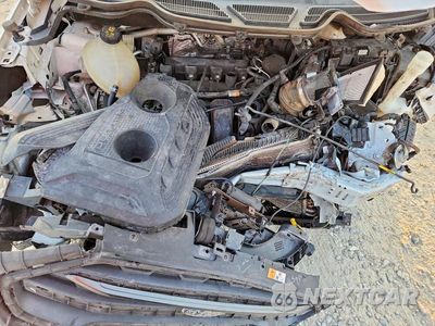 Zdjęcie 12 z 13 samochodu: 2018 FORD ECOSPORT SES VIN:MAJ6P1CL5JC249885 - miniatura
