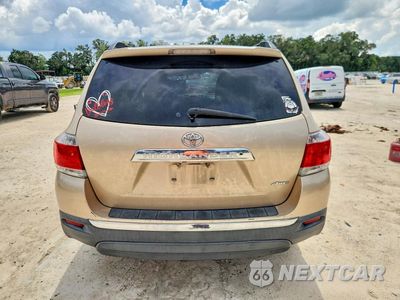 Zdjęcie 6 z 12 samochodu: 2011 TOYOTA HIGHLANDER SE VIN:5TDBK3EH4BS072130 - miniatura