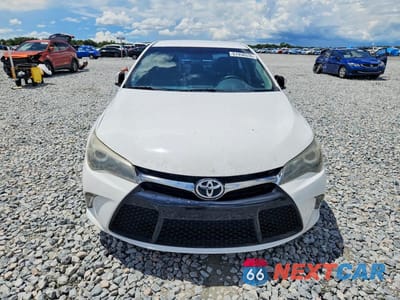 Piąte zdjęcie samochodu w środku: 2017 TOYOTA CAMRY XSE VIN:4T1BF1FK0HU276961 - miniatura