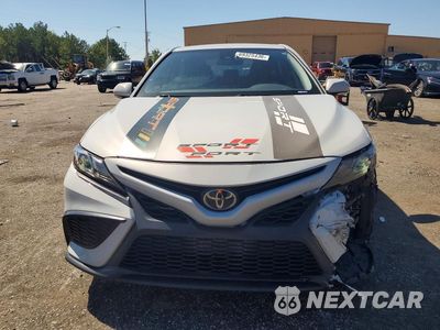 Piąte zdjęcie samochodu w środku: 2024 TOYOTA CAMRY SE VIN:4T1G11AK8RU214589 - miniatura