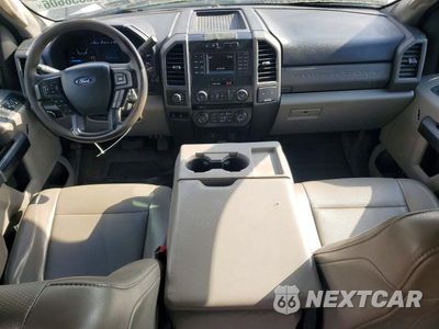 Zdjęcie 8 z 12 samochodu: 2017 FORD F550 SUPER DUTY VIN:1FD0W5HT1HED53772 - miniatura
