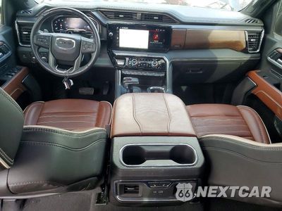 Zdjęcie 8 z 12 samochodu: 2025 GMC SIERRA K1500 DENALI ULTIMATE VIN:1GTUUHEL0SZ200477 - miniatura