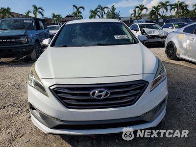 Piąte zdjęcie samochodu w środku: 2015 HYUNDAI SONATA SPORT VIN:5NPE34AFXFH162317 - miniatura