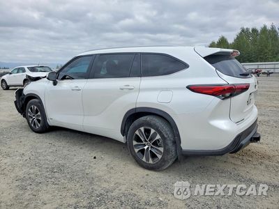 Drugie zdjęcie samochodu z przodu: 2023 TOYOTA HIGHLANDER HYBRID XLE VIN:5TDKBRCHXPS579840 - miniatura