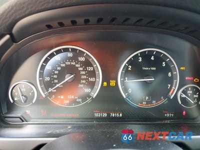 Zdjęcie 9 z 13 samochodu: 2017 BMW X5 SDRIVE35I VIN:5UXKR2C33H0W43758 - miniatura