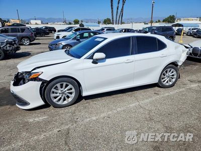 2024 TOYOTA CAMRY LE 4T1C11AK4RU220095 - główne zdjęcie licytacji z USA - miniatura
