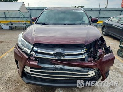Piąte zdjęcie samochodu w środku: 2019 TOYOTA HIGHLANDER LIMITED PLATINUM VIN:5TDDZRFH2KS937439 - miniatura