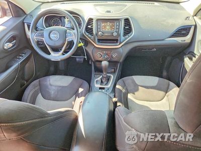Zdjęcie 8 z 13 samochodu: 2015 JEEP CHEROKEE SPORT VIN:1C4PJLAB2FW505931 - miniatura