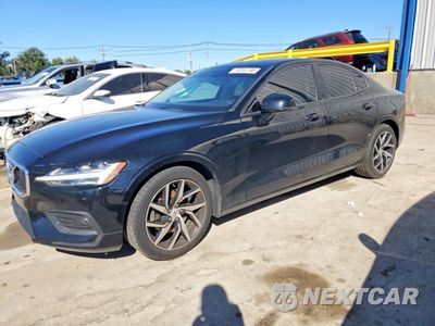2020 VOLVO S60 T5 MOMENTUM 7JR102FK1LG037807 - główne zdjęcie licytacji z USA - miniatura