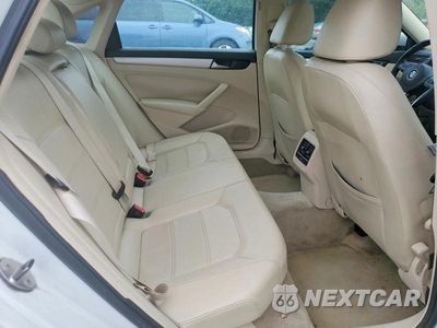 Zdjęcie 10 z 12 samochodu: 2013 VOLKSWAGEN PASSAT SE VIN:1VWBH7A33DC066059 - miniatura