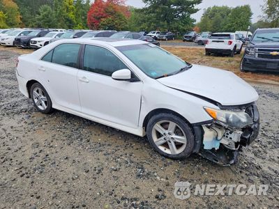 Czwarte zdjęcie samochodu z boku: 2014 TOYOTA CAMRY SE VIN:4T1BF1FKXEU363990 - miniatura