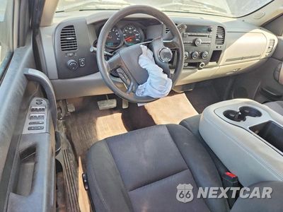 Zdjęcie 8 z 12 samochodu: 2011 CHEVROLET SILVERADO C1500 LS VIN:1GCRCREA7BZ464647 - miniatura