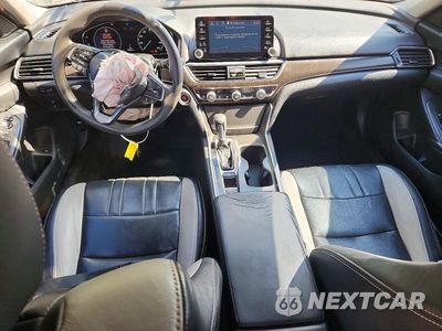 Zdjęcie 8 z 12 samochodu: 2018 HONDA ACCORD EX VIN:1HGCV1F44JA038830 - miniatura